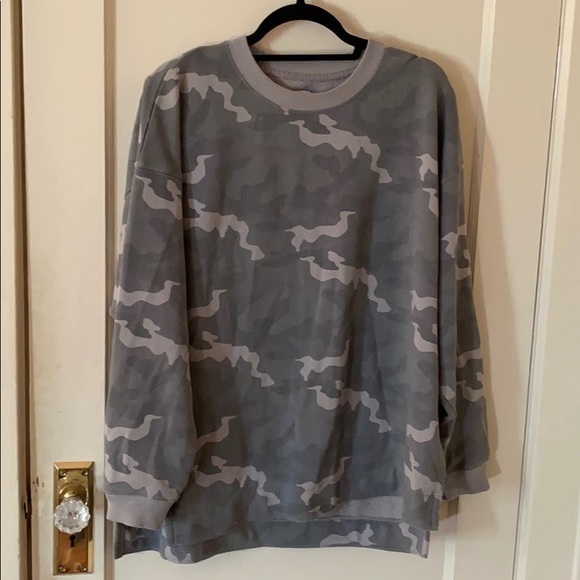 AE Summer Fleece - Picture 4 of 5